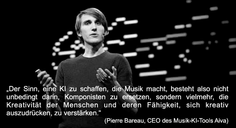 Schwarzweiß-Foto eines Redners auf Bühne mit eingeblendetem Zitat über KI und Musik